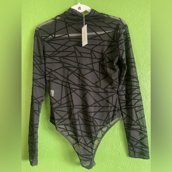 Sheer Geometric Velvet Mock Neck Bodysuit w/Tags Still Attached Size Large - Picture 3 of 4